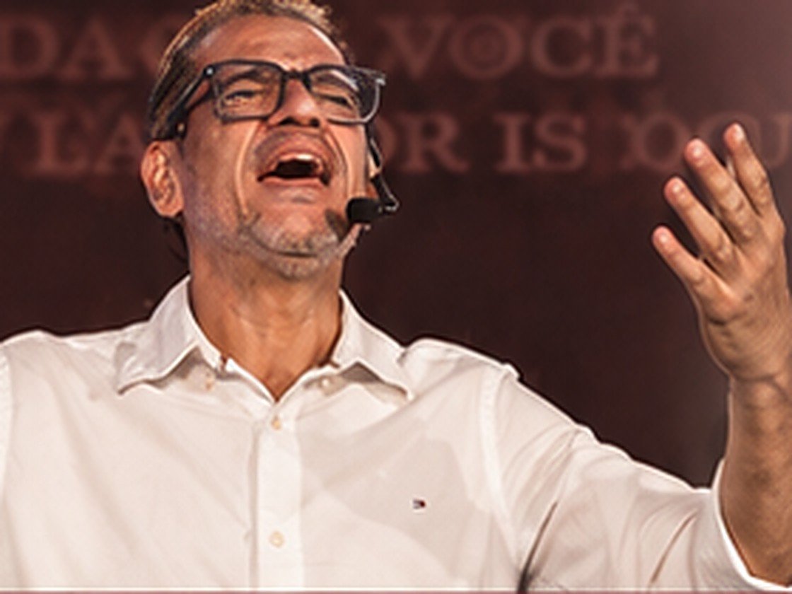 Pastor William Santos
